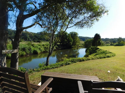 Riverbend Cottage Cabin - Little Heaven - Mackay Tourism 0