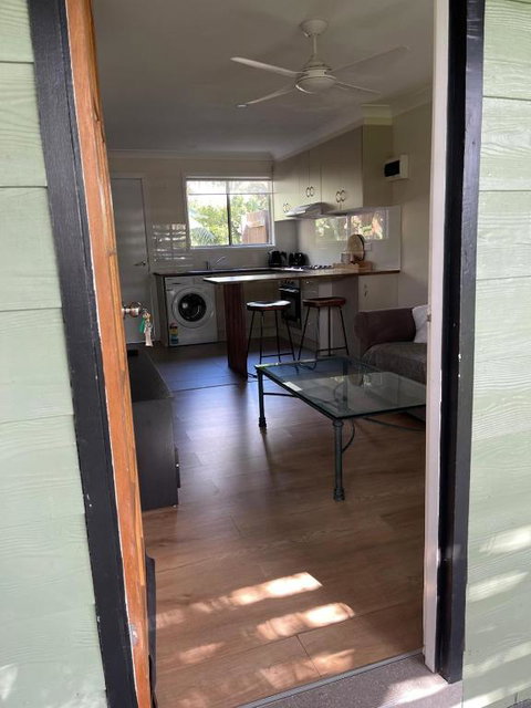 Riverdale Boutique Townhouses No 12 - Mackay Tourism 1