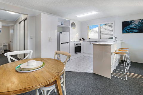 Riverside Location, Noosa Sound - Mackay Tourism 3