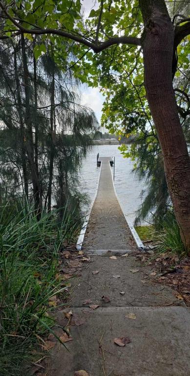 Riverside Retreat - Mackay Tourism 0