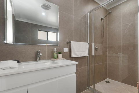 Riverside Serenity - Mackay Tourism 3