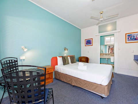 Riviera Motel Bundaberg - Mackay Tourism 2