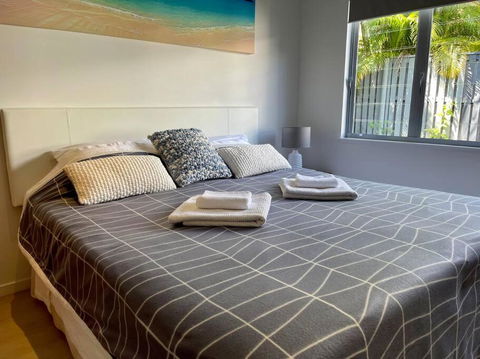 Relax At Trinity Beach Getaway, Blue Lagoon, Trinity Beach - Mackay Tourism 0