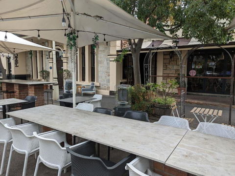 Rob Roy Room 1 - Mackay Tourism 1