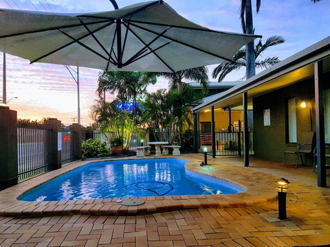Rockhampton Palms Motor Inn - Mackay Tourism 2