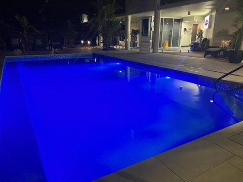 ROOFTOP APARTMENT AT MARINA TERRACES - Mackay Tourism 1