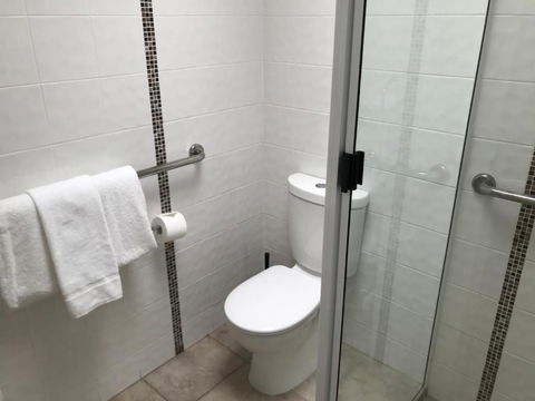 Room Motel Kingaroy East - Mackay Tourism 2