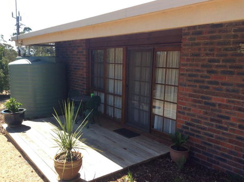 Rose Cottage - Mackay Tourism 3