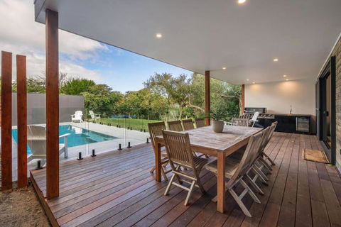 Rose Haven@Blairgowrie - Mackay Tourism 2