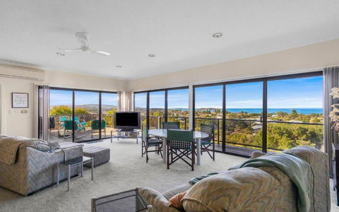 Rosetta House - 6 Clive Ave, Encounter Bay - Mackay Tourism 0