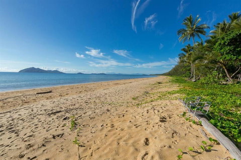 Roya On Mission - Beachfront - Wongaling - Family - Mackay Tourism 2