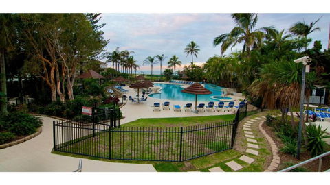 Royal Palm 19 - Mackay Tourism 2