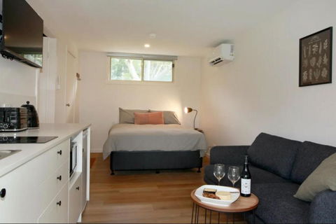 Sahara Trails Studio WiFi Air Conditioning Horse Riding And Much More - Mackay Tourism 3