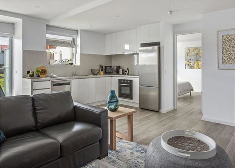 Salt 4 Getaway Luxury For 2 - Mackay Tourism 3