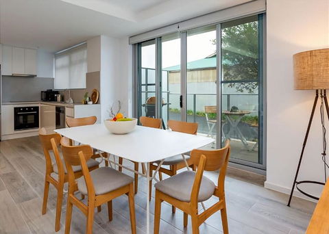 Salt 7 Spacious Luxury In Sorrento Walk To The Beach - Mackay Tourism 2
