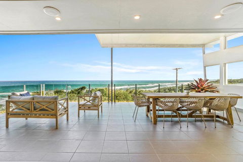 Saltwater, Sunrise Beach - Mackay Tourism 3