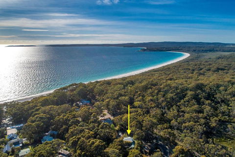 Saltwood At Hyams Beach - Mackay Tourism 1