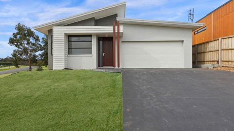 Sams House - Mackay Tourism 0