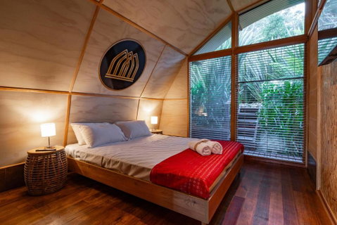 Sanctuary - Bruny Island - Mackay Tourism 2