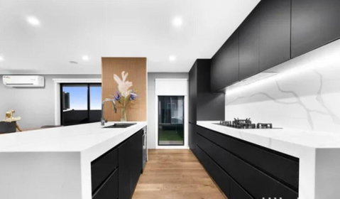 Sanctuary Lakes Holiday House - Mackay Tourism 3