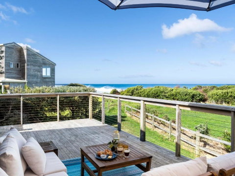 Sand & Sauna Retreat - Mackay Tourism 1