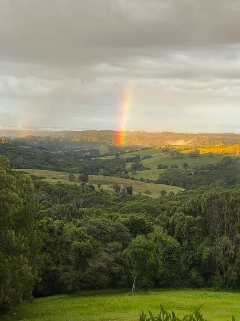 Sanctuary In Luscious Green Hills Of Coorabell - Mackay Tourism 2