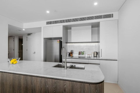 Sailview Escape - A Tranquil Marina Hideaway - Mackay Tourism 2