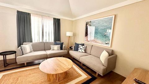 Sandblu: Resort Villa On The Beach - Mackay Tourism 2
