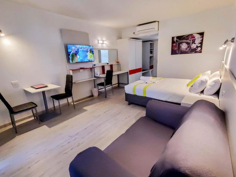 Sandors Motor Inn - Mackay Tourism 1