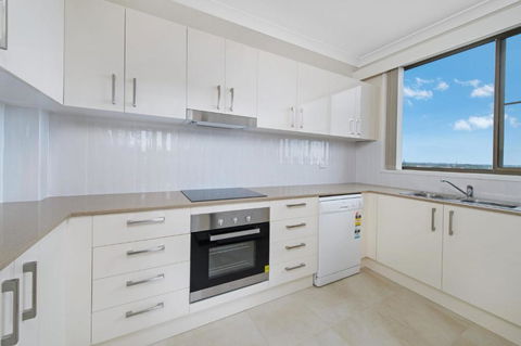 Sandpiper 9 25 Waugh Street - Mackay Tourism 3