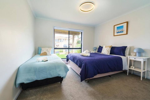 Sapphire Art House - Mackay Tourism 2