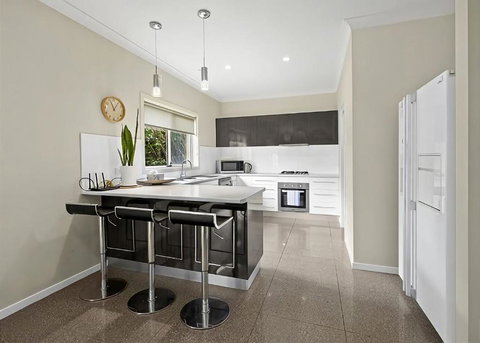 Sawtell Swells - Mackay Tourism 2