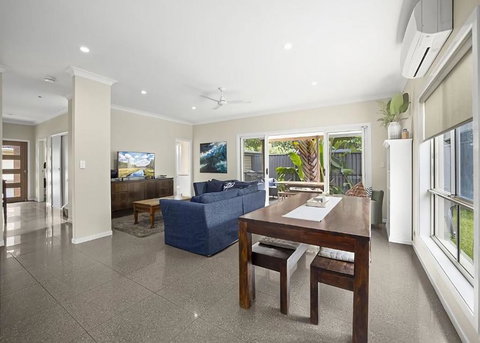 Sawtell Swells - Mackay Tourism 1