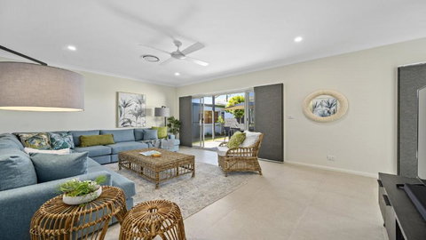 Sea Pine Cottage - Mackay Tourism 0