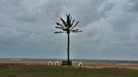 Sea View Villa. 2 Bedroom. Sleeps 4. Free WIFI - Mackay Tourism 0