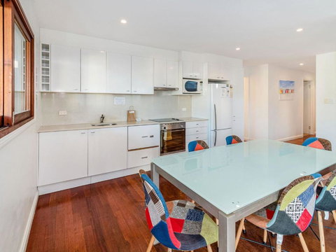 Seagrass Unit 2 - Mackay Tourism 2