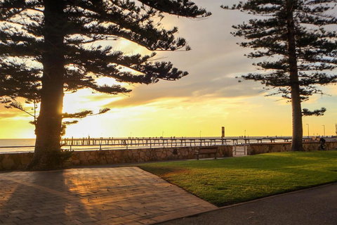 Seafield Tower Glenelg Apartment No 3 - Mackay Tourism 0