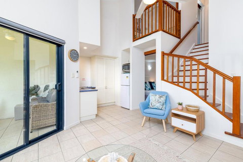 Seascape Holidays At 30 Tropic Style - Mackay Tourism 2