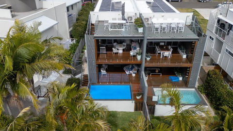 Seaside Luxury In Alexandra Headland - Mackay Tourism 2