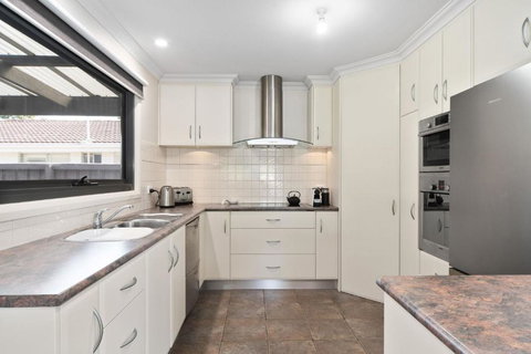 Seaside Sanctuary - Mackay Tourism 1