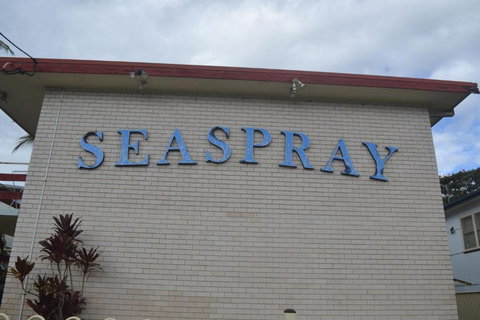 Seaspray No 5 - Bring Your Own Linen. - Mackay Tourism 0