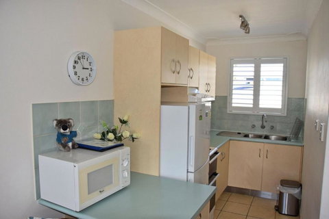 Seaspray No 5 - Bring Your Own Linen. - Mackay Tourism 2