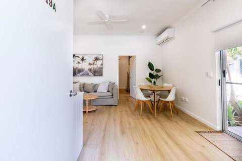 Selah In Agnes Water - Mackay Tourism 3