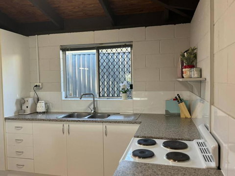 Serene 3-bdr Crestmead Residence - Mackay Tourism 2