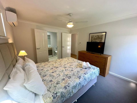 Seventy At Cape View Resort - Mackay Tourism 3