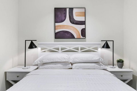 Slate Skies At Palladium - Urban Lifestyle With Pool - Mackay Tourism 2