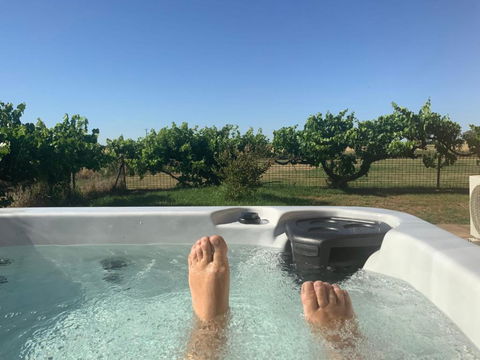 Starry Night Farmstay By Tiny Away - Mackay Tourism 2