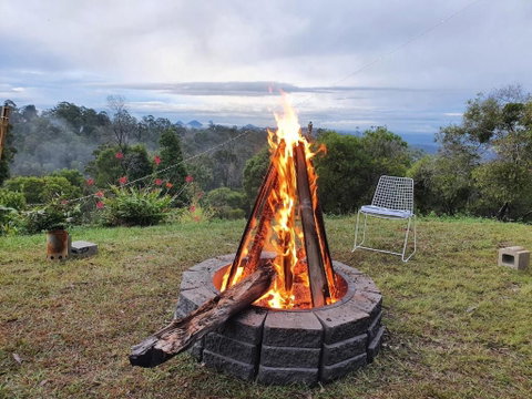 Surrounding Areas Allow You To Do As Little Or As Much As You Like - Mackay Tourism 2