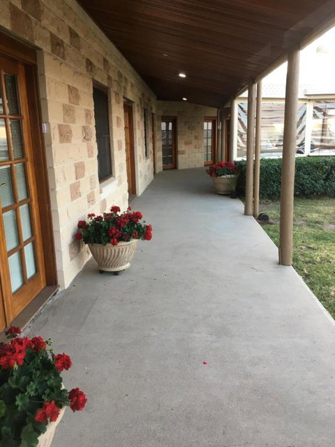 The Block Vista B&B - Mackay Tourism 3