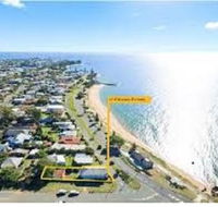 Beachside Queenslander - Mackay Tourism